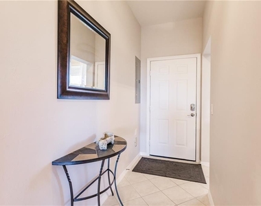 3820 Sawgrass Way - Photo Thumbnail 8