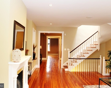 1731 Riggs Pl Nw #1 - Photo Thumbnail 4