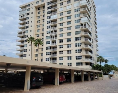 5200 N Ocean Blvd - Photo Thumbnail 13