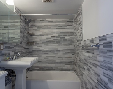 338 East 100th Street, Unit 3b - Photo Thumbnail 2