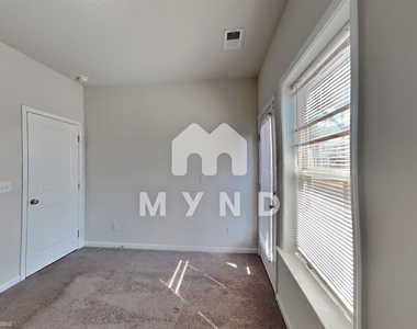 4192 Moncure Dr - Photo Thumbnail 4