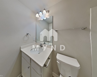 4192 Moncure Dr - Photo Thumbnail 10