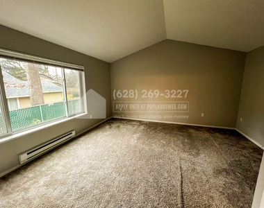 7119 Sw Sagert St Unit 104 - Photo Thumbnail 8