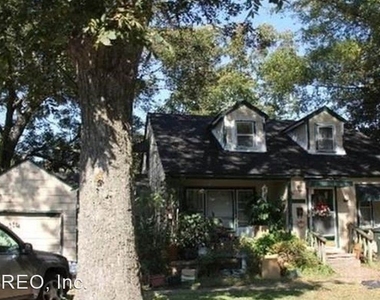 2107 Campbell St. - Photo Thumbnail 0