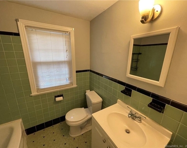 1181 Whitney Avenue - Photo Thumbnail 11