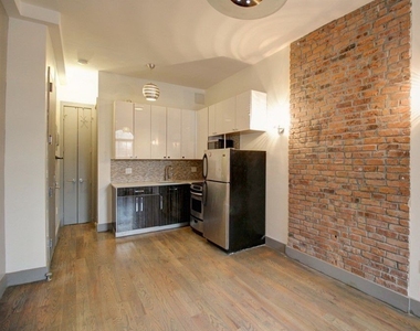 71 Stuyvesant Avenue - Photo Thumbnail 0