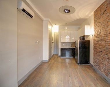 71 Stuyvesant Avenue - Photo Thumbnail 4