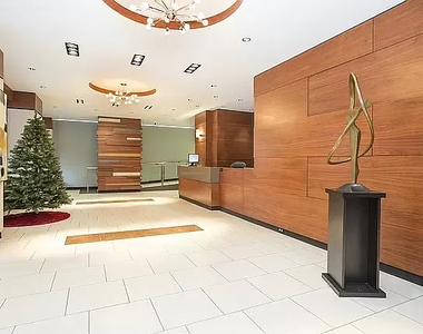 382 Central Park West - Photo Thumbnail 1