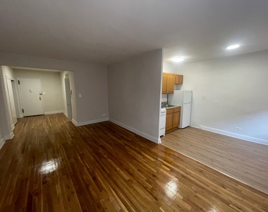 102-40 67th Road - Photo Thumbnail 5