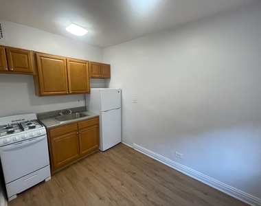 102-40 67th Road - Photo Thumbnail 2