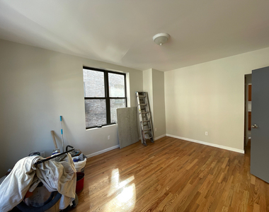West 174th Street and Grand Avenue - Photo Thumbnail 3