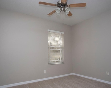 5940 Palmettoside Street - Photo Thumbnail 28