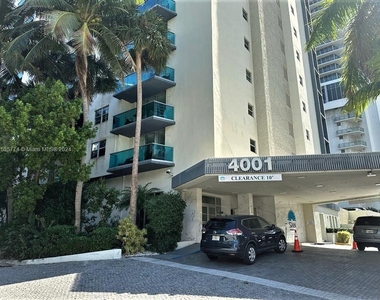 4001 S Ocean Dr - Photo Thumbnail 0