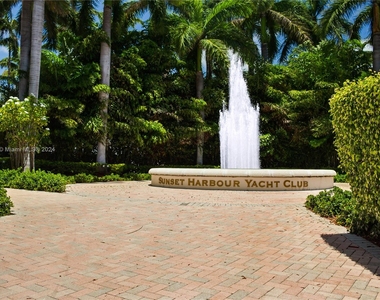 1800 Sunset Harbour Dr - Photo Thumbnail 41