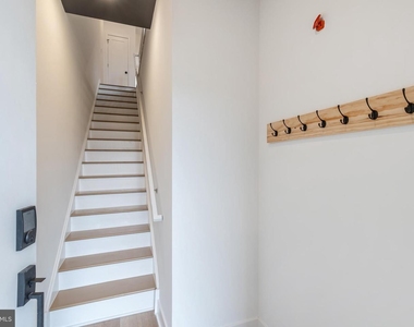 149 W Huntingdon St #2 - Photo Thumbnail 3