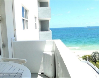 4250 Galt Ocean Dr - Photo Thumbnail 2