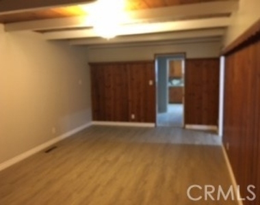 8137 Coral Lane - Photo Thumbnail 3