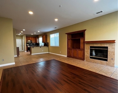 6959 Tailwind Lane - Photo Thumbnail 11