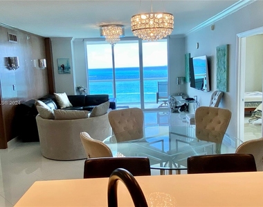 16699 Collins Ave - Photo Thumbnail 7