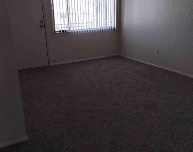 1643 Moore Ave 11 - Photo Thumbnail 1