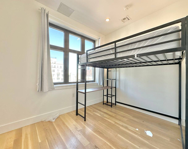 818 Lexington Avenue - Photo Thumbnail 6