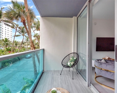 4001 S Ocean Dr - Photo Thumbnail 17