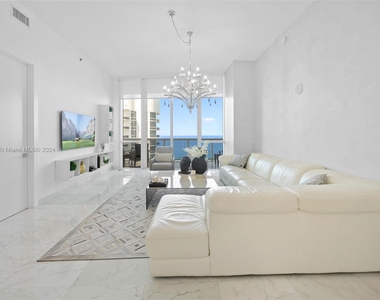 15901 Collins Ave - Photo Thumbnail 17