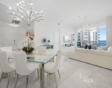 15901 Collins Ave - Photo Thumbnail 15