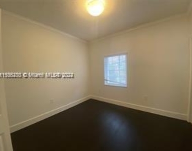 261 Navarre Ave - Photo Thumbnail 25