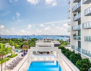 3900 Biscayne Blvd - Photo Thumbnail 17