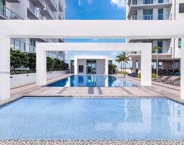 3900 Biscayne Blvd - Photo Thumbnail 19