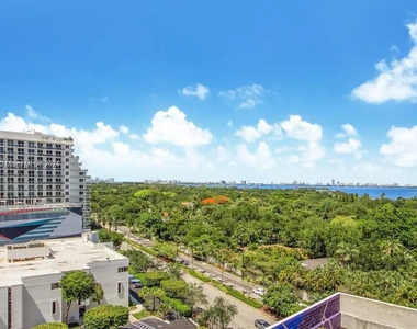 3900 Biscayne Blvd - Photo Thumbnail 16