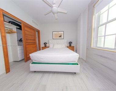 820 Ocean Dr - Photo Thumbnail 4