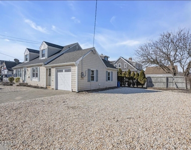 1403 Ocean Avenue - Photo Thumbnail 22