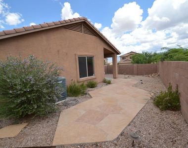 13296 E Coyote Well Drive - Photo Thumbnail 9