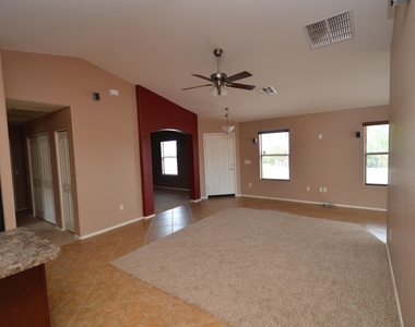 13296 E Coyote Well Drive - Photo Thumbnail 4