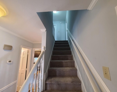 110 Topsail Court - Photo Thumbnail 12