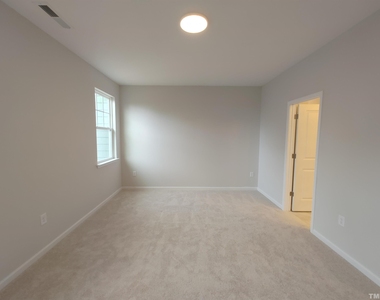 1229 Commack Drive - Photo Thumbnail 8