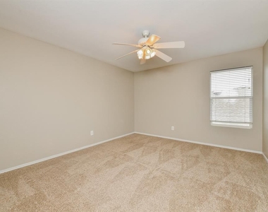 1836 Kittredge Way - Photo Thumbnail 10