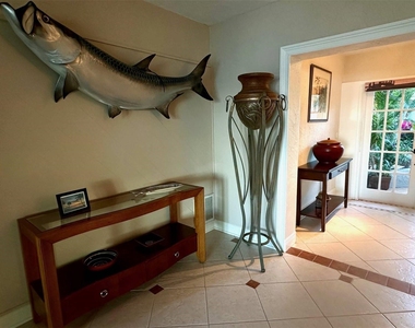 860 Boca Ciega Isle Drive - Photo Thumbnail 25