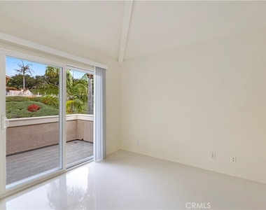 67 Palm Beach Court - Photo Thumbnail 27