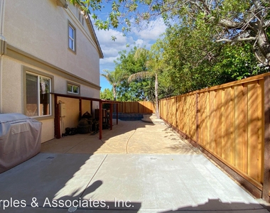 308 Foothill Drive - Photo Thumbnail 46