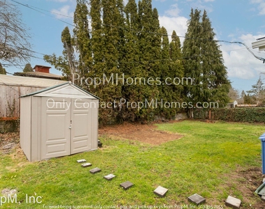 2445 Ne 122nd Avenue - Photo Thumbnail 22