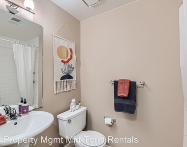 3280 47th St. Unit 108b - Photo Thumbnail 17