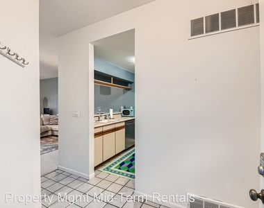 3280 47th St. Unit 108b - Photo Thumbnail 6