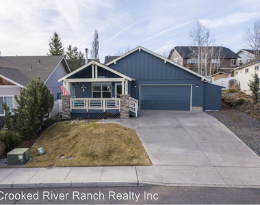 3534 Sw Reindeer Ave - Photo Thumbnail 0