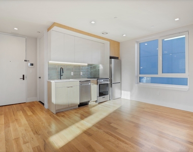 596 Metropolitan Avenue - Photo Thumbnail 1