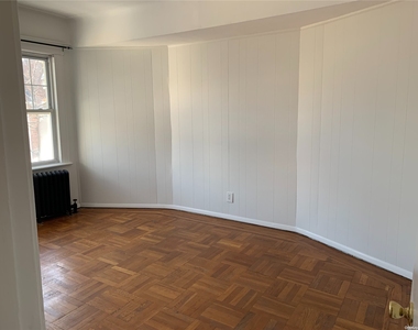 1861 W 12th Street - Photo Thumbnail 3