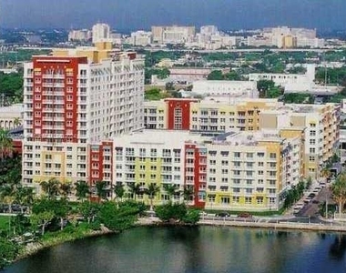 2001 Biscayne Blvd - Photo Thumbnail 8