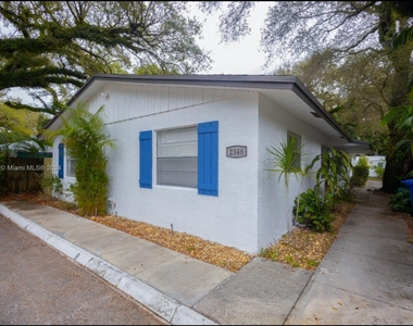 2346 Sw 17th Ave - Photo Thumbnail 0